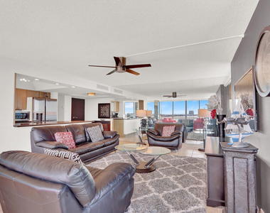 5510 N Ocean Drive - Photo Thumbnail 6