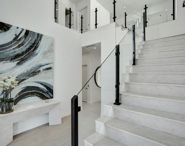 235 Ne 11th Street - Photo Thumbnail 28