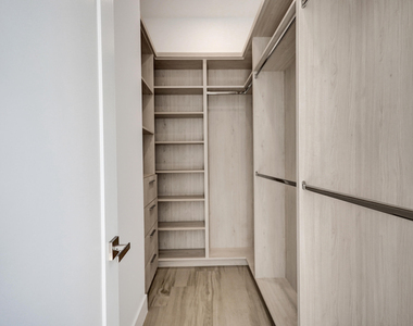 235 Ne 11th Street - Photo Thumbnail 35