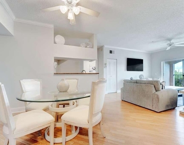 2417 Tuscany Way - Photo Thumbnail 2