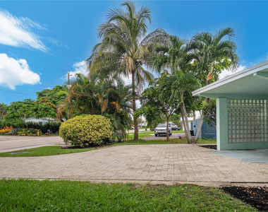 3680 Ne 16th Avenue - Photo Thumbnail 27