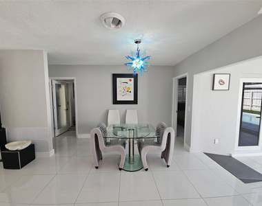 3680 Ne 16th Avenue - Photo Thumbnail 7