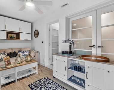 212 High Point Ter - Photo Thumbnail 30