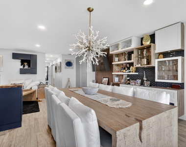 212 High Point Ter - Photo Thumbnail 12