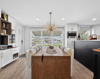 212 High Point Ter - Photo Thumbnail 3