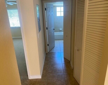 135 Nw 5th Avenue - Photo Thumbnail 8