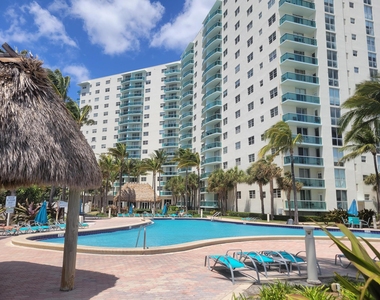 3901 S Ocean Drive - Photo Thumbnail 28