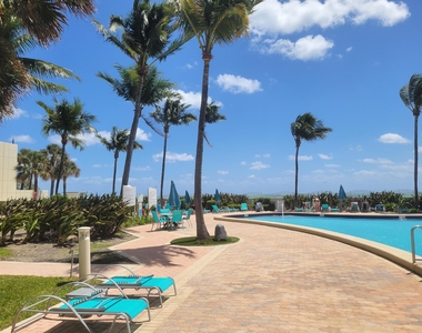 3901 S Ocean Drive - Photo Thumbnail 25