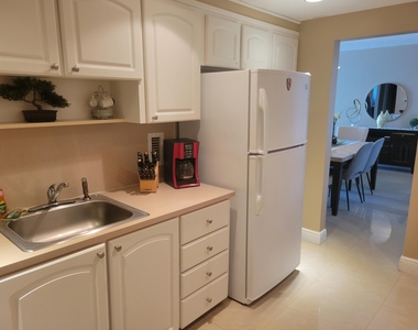 3901 S Ocean Drive - Photo Thumbnail 2