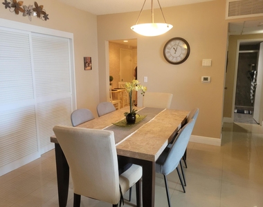 3901 S Ocean Drive - Photo Thumbnail 4