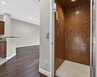 803 Del Sol Circle - Photo Thumbnail 5