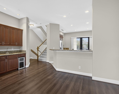803 Del Sol Circle - Photo Thumbnail 20