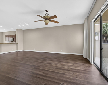 803 Del Sol Circle - Photo Thumbnail 19