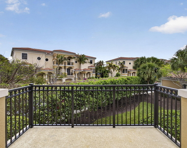 803 Del Sol Circle - Photo Thumbnail 22