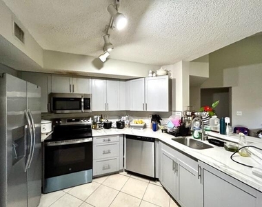741 N Pine Island Road - Photo Thumbnail 22