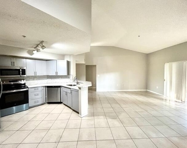 741 N Pine Island Road - Photo Thumbnail 18