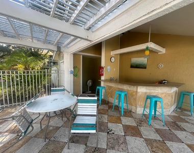 225 S Tropical Trail - Photo Thumbnail 17