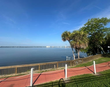 225 S Tropical Trail - Photo Thumbnail 19
