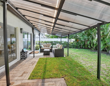 2218 Nw 52nd Street - Photo Thumbnail 25