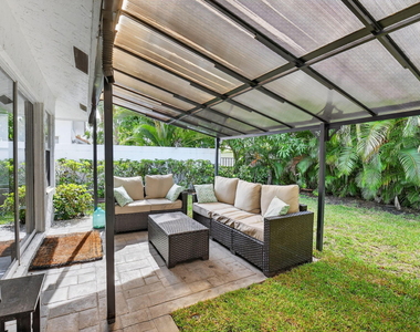 2218 Nw 52nd Street - Photo Thumbnail 23