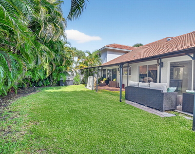 2218 Nw 52nd Street - Photo Thumbnail 26