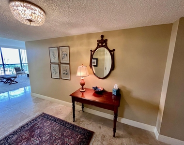 4100 N Ocean Drive - Photo Thumbnail 8