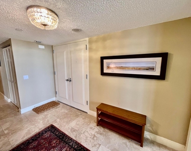 4100 N Ocean Drive - Photo Thumbnail 9