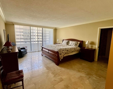 4100 N Ocean Drive - Photo Thumbnail 21