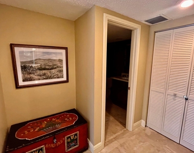 4100 N Ocean Drive - Photo Thumbnail 24