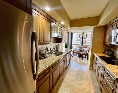 4100 N Ocean Drive - Photo Thumbnail 18