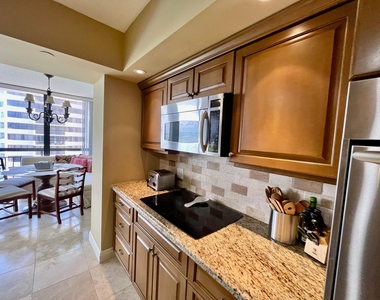 4100 N Ocean Drive - Photo Thumbnail 15