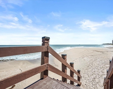 4100 N Ocean Drive - Photo Thumbnail 1