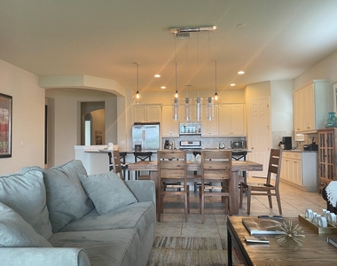 10274 Prato Street - Photo Thumbnail 23