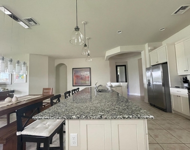 10274 Prato Street - Photo Thumbnail 22