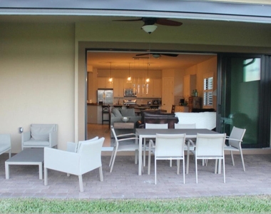 10274 Prato Street - Photo Thumbnail 20
