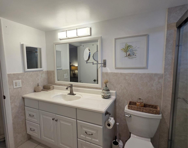 1333 E Hallandale Beach Boulevard - Photo Thumbnail 8