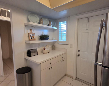 1333 E Hallandale Beach Boulevard - Photo Thumbnail 14