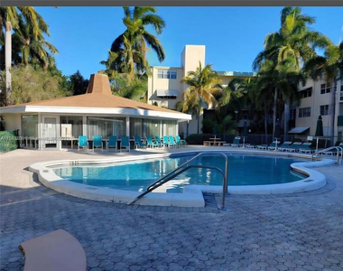 1333 E Hallandale Beach Boulevard - Photo Thumbnail 2