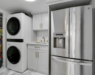 5280 N Ocean Drive - Photo Thumbnail 10