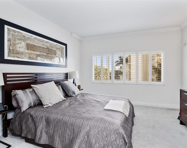 333 Sunset Drive - Photo Thumbnail 11