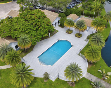 2600 S University Drive - Photo Thumbnail 22