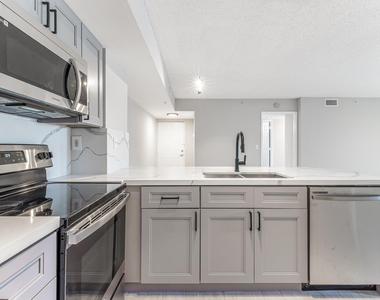 2600 S University Drive - Photo Thumbnail 3