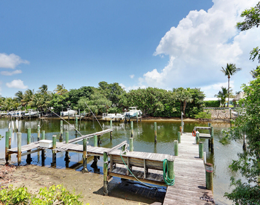 312 Southwind Drive - Photo Thumbnail 1