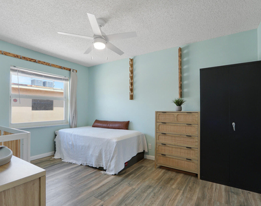 312 Southwind Drive - Photo Thumbnail 13