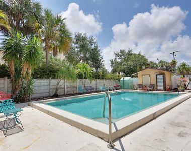 312 Southwind Drive - Photo Thumbnail 22