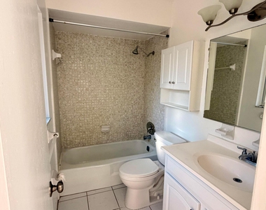 630 Ne 19th Avenue - Photo Thumbnail 12