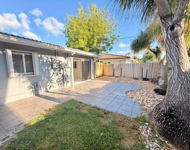 630 Ne 19th Avenue - Photo Thumbnail 16