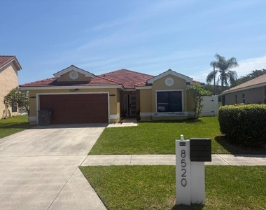 8520 Tourmaline Boulevard - Photo Thumbnail 34