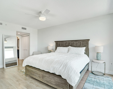 700 E Boynton Beach Boulevard - Photo Thumbnail 12