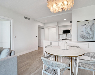 700 E Boynton Beach Boulevard - Photo Thumbnail 5